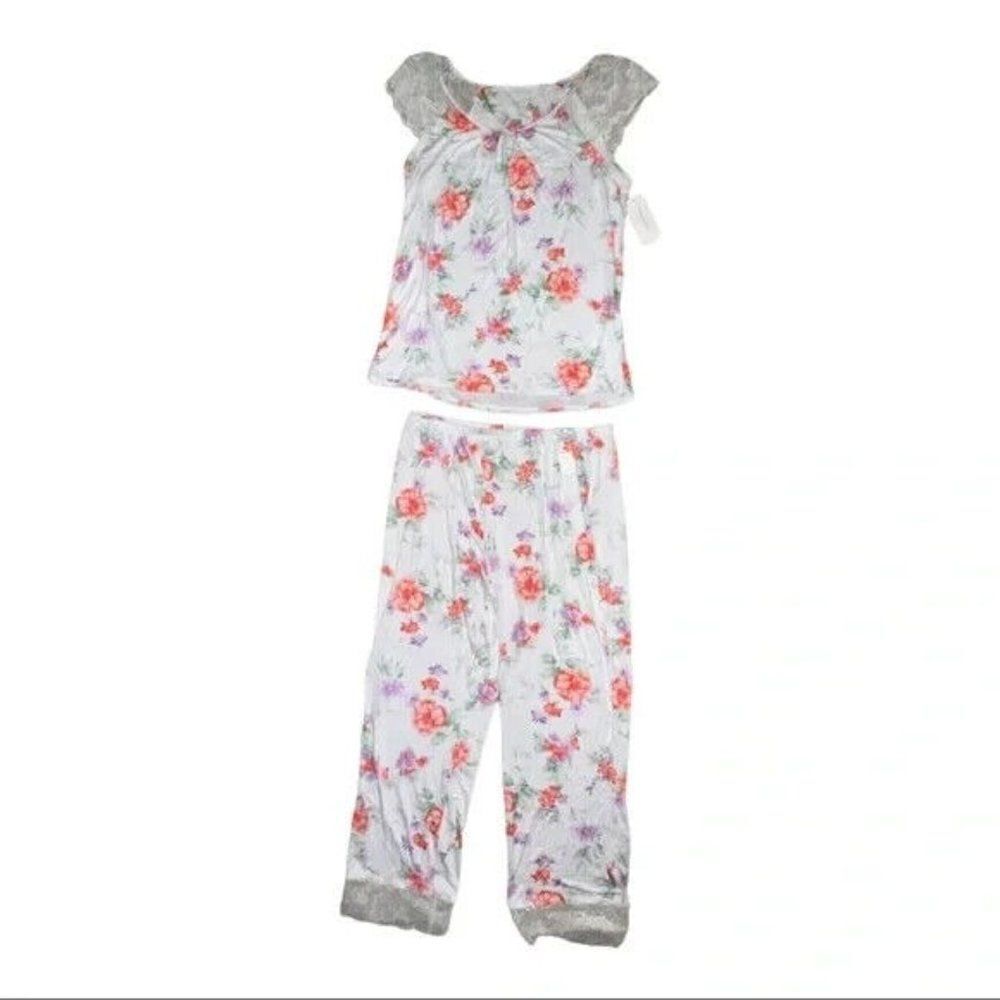 Charter Club White Blossoms Lace Short Sleeve PJ Set Extra Small NWT - Picture 2 of 6